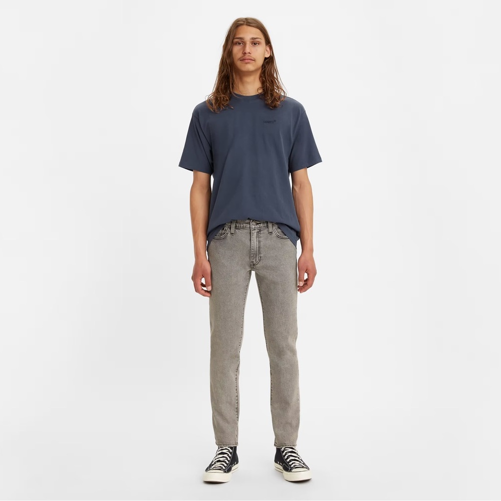 GREAT CONDITION Men’s Grey Levi’s 511 W34 L32